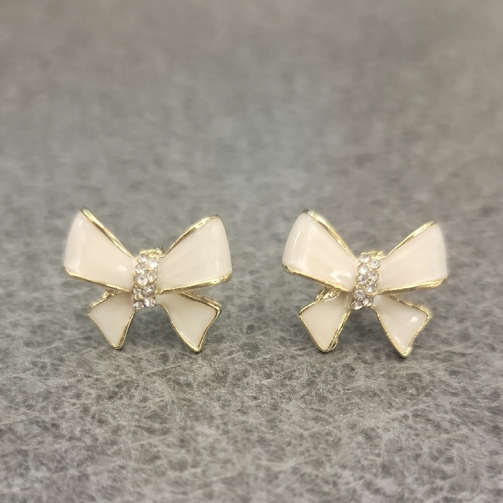 Elegant Cream Bow Earrings